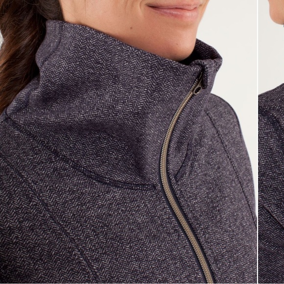 Lululemon Daily Yoga Zip Up - Picture 4 of 8